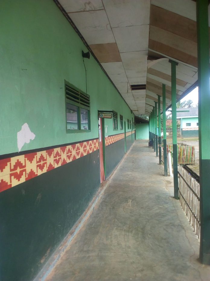 Kurangnya Perawatan, Dan Tata Kelola Pembangunan Di SD Negeri 1 Gunung Sari Lampung Tengah.