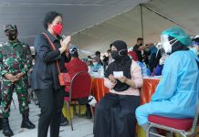 Ketua DPR RI Meninjau Vaksinasi, Yang Juga Sebagai Syarat Mendapat Sertifikat Vaksin.